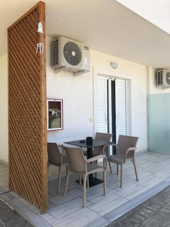 Seahorse Hotel Ksamil Exterior foto