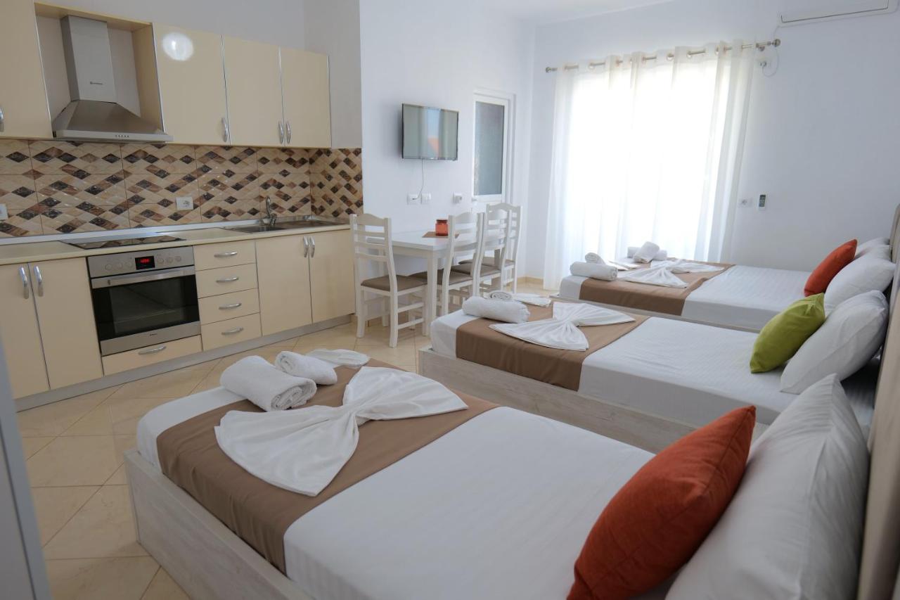 Seahorse Hotel Ksamil Exterior foto